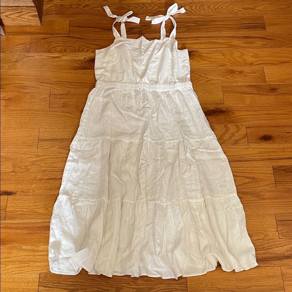 #25 Cute Cute!!! The Limited XL  White Sleeveless Tiered Dress